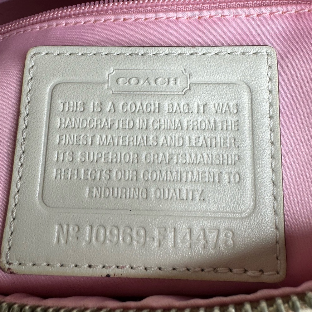 COACH SPEEDY TOTE PINK SIGNATURE C - Picture 2 of 12